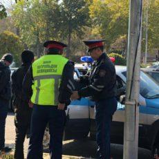 При задержании подозрительных лиц в Шымкенте ранен полицейский В Шымкенте при задержании подозрительных лиц ранен полицейский