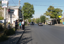 В Шымкенте жители улицы Мадели кожа выступают за безопасный перекресток