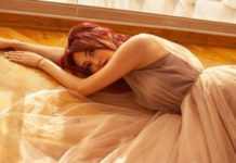 Ерке Есмахан попала в больницу