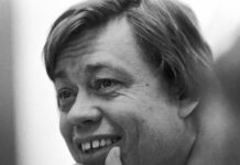 Умер народный артист РСФСР Николай Караченцов Николай Караченцов