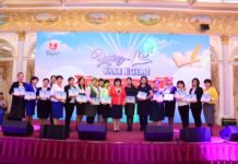 В Шымкенте педагоги получили сертификаты на льготное кредитование жилья