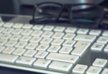 Электронный дневник Kundelik могут запретить в регионах Казахстана