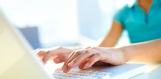 Российский книжный интернет-магазин заблокировали в Казахстане ноутбук