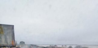 Пассажирам рейсового автобуса Новосибирск-Шымкент оказана помощь после ДТП авария в Новосибирской области