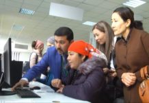 Казахстанские звезды пошли в народ Казахстанские звезды пошли в народ