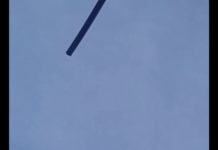 Житель Шымкента наблюдал и снял на видео НЛО