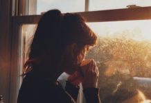 Родные жениха выгнали невесту из дома после первой брачной ночи в Кентау… девушка