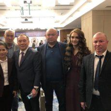 Жайне Шекербековой из Шымкента и Карине Ибрагимовой вручили премиальные сертификаты