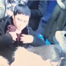 Карманник попал на видео в момент кражи на «Медео» кражи на Медео
