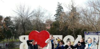 Школьники Шымкента побывали в «Закулисье»