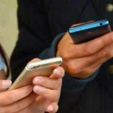 Казахстанцы могут больше не носить с собой удостоверение личности