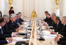 Атамкулов и Лавров сверили позиции по актуальным вопросам