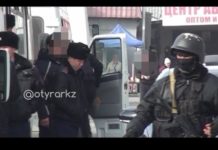 28 человек задержали на рынках Шымкента: итоги спецоперации