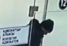 В Шымкенте адвокату подкинули украденный ноутбук