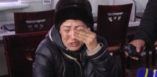 Мать одного из подростков, издевавшихся над школьниками, попросила у народа прощения Мать одного из подростков, издевавшихся над младшими школьниками, попросила у народа прощения