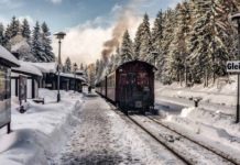 20 тысяч казахстанцев встретили Новый год в поездах. Как это было зима, поезд