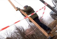 В Шымкенте газовики сутки ликвидировали последствия аварии на газопроводе, который снес автомобиль Газовики ликвидировали последствия аварии на газопроводе