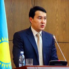 Улучшить качество жизни казахстанцам пообещали в следующем году