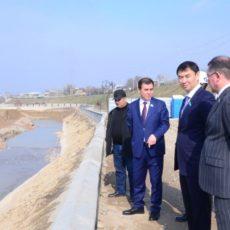 Сенаторы Парламента: работникам соцсферы нужно повышать зарплаты
