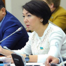«Акжоловцы» решились: от партии в политическую гонку вступит женщина