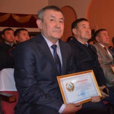 Из 18 дробей хирурги извлекли из полицейского только 13