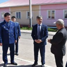 Ключи от квартир получили сотрудники прокуратуры Сарыагашского района