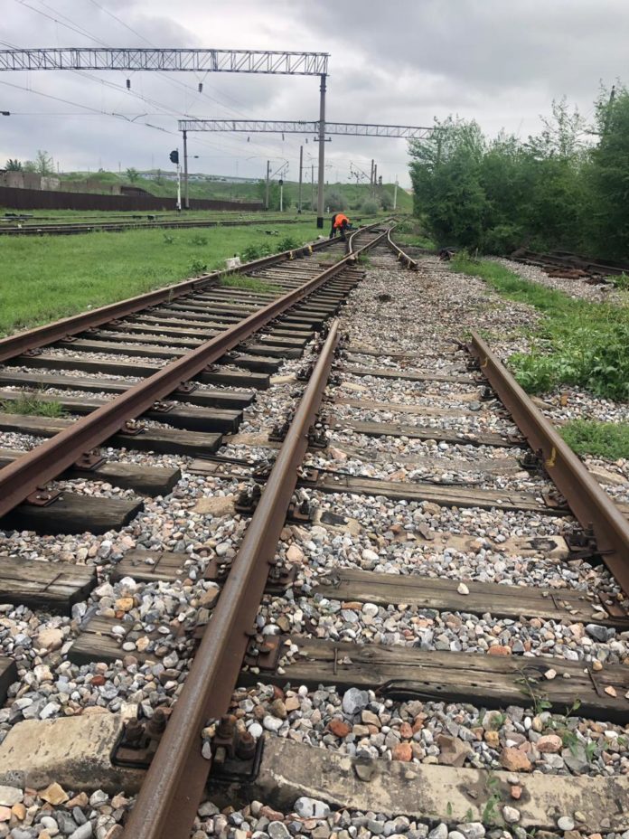 В Шымкенте восстанавливают железнодорожный путь, ведущий к СЭЗ "Онтустик"