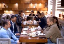 «Народный банк Казахстана» провел деловой завтрак со своими клиентами в Шымкенте «Народный банк Казахстана» провел деловой завтрак со своими клиентами в Шымкенте