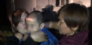 В Туркестанской области полицейские вернули родителям пропавшего ребенка В Туркестанской области полицейские вернули родителям пропавшего ребенка