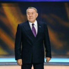 Назарбаев открыл съезд партии Nur Otan