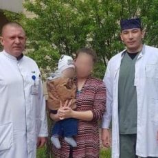 Из алматинского центра педиатрии выписали малыша, поступившего после ожога горячей клизмой