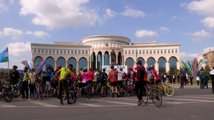 Масштабный велопробег Шымкент-Ташкент соединил две страны и двести человек