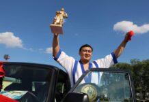 Лучший палуан турнира уехал домой на «Ниве»