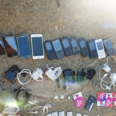 Крупную партию запрещенных предметов пытались пронести в колонию в Туркестанской области Запрещенные предметы в тюрьме