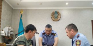 В Шымкенте полицейские пригласили танкиста на беседу В Шымкенте полицейские пригласили танкиста на беседу
