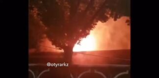 В Шымкенте горело кафе МаксиБургер В Шымкенте горело кафе МаксиБургер