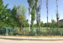 Жители микрорайона Онтустик просят построить им детскую площадку Мечеть в мкр Онтустик