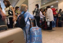 10 крутых лайфхаков для перелета, о которых не знают даже бывалые путешественники аэропорт, дети