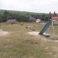 В аулах Толебийского района появляются детские площадки и «Street Workout»