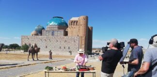 Польская кулинарно-туристическая программ «Маклович в пути» побывала в Шымкенте и Туркестане