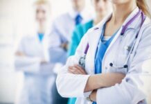 Опубликован список врачей, имеющих право работать дерматокосметологами