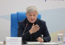 На 71-м году жизни скончался Бердибек Сапарбаев Бердибек Сапарбаев