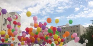 В Туркестане в соревнованиях приняли участие беременные и мамы малышей