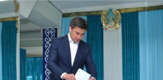 «Я сделал свой выбор» — аким Шымкента Габидулла Абдрахимов Габидулла Абдрахимов голосует