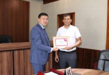 Победителем акции «Требуй чек — выиграй приз» стал житель Шымкента Турысов Ерлан Алимкулович вручил счастливому победителю приз