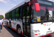 И снова в путь: арысцы возвращаются к себе домой Автобус