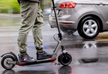 МВД РК: О Правилах дорожного движения для владельцев самокатов и гироскутеров