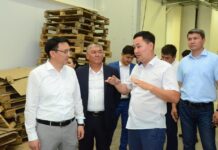 Мажилисмен Нуржан Альтаев познакомился с работой ТЛЦ