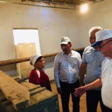 Аким Актюбинской области прибыл в Арысь