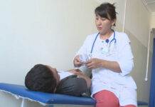 Более 14 тысяч медиков в Шымкенте получили надбавку к зарплате